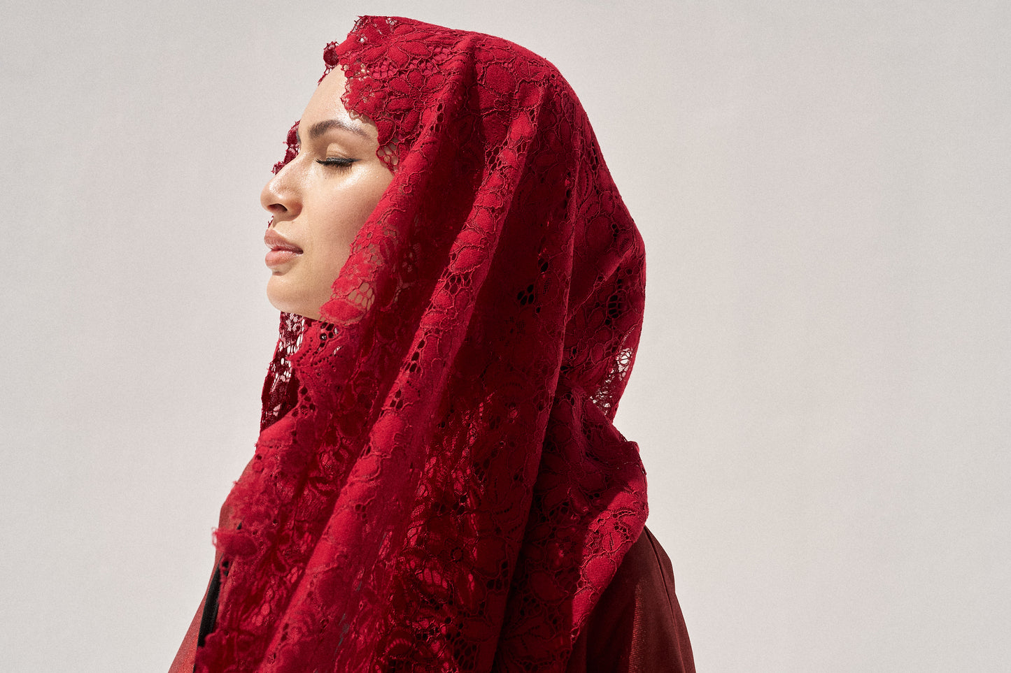 Amara Lace (Red)