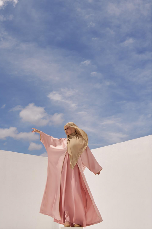 Buckle Abaya Set (Baby Pink)