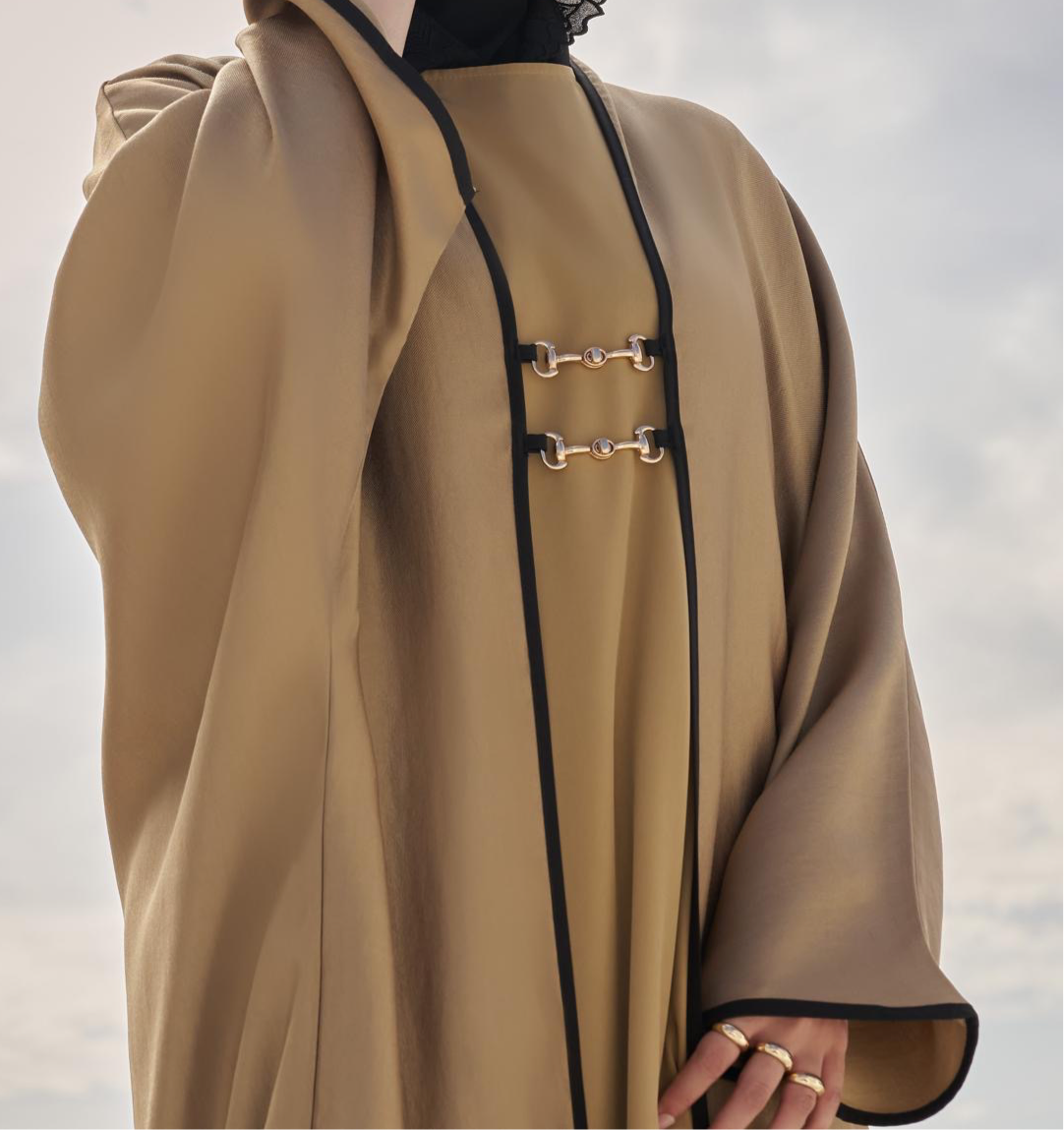 Buckle Abaya (Gold Brown)