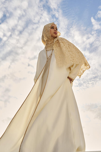 Buckle Abaya (Pearl White)